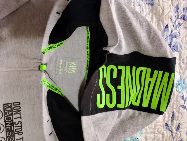 CHAQUETA + SUDADERA niño