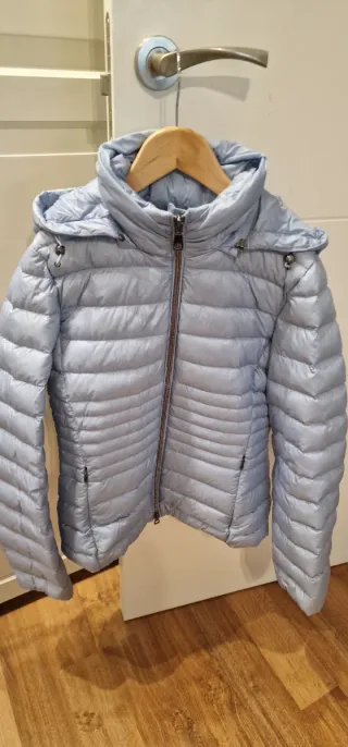 Plumifero corto mujer azul