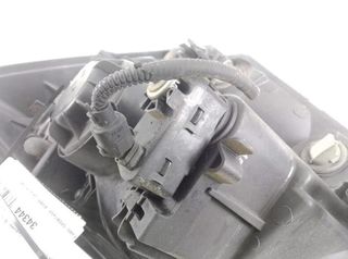 20737528 faro der kia sportage (je_, km_) 2.0 crdi