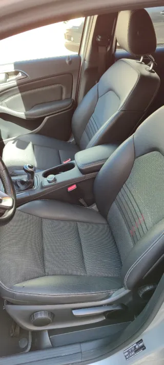 Mercedes-Benz Clase B 180cdi 2016