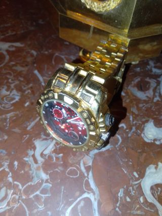 Reloj Festina Hombre Dorado y Rojo