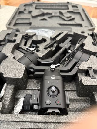 Estabilizador DJI Ronin-SC Pro Combo