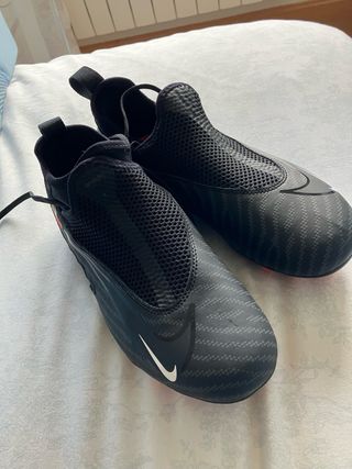 Botas futbol Nike niño