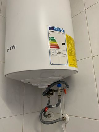 Termo eléctrico HTW, prácticamente nuevo