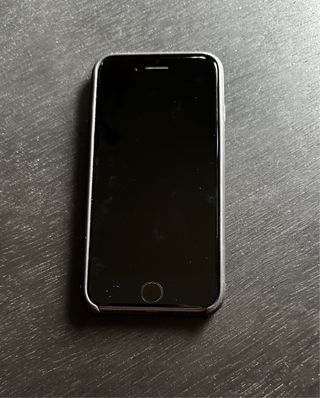 iPhone 8 Apple + funda, caja, cable y enchufe