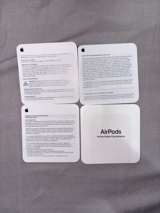 Apple AirPods Blancos