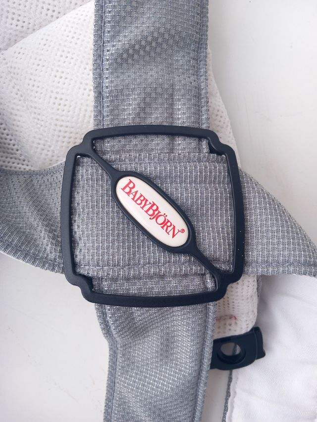 Portabebés. Marca Babybjörn
