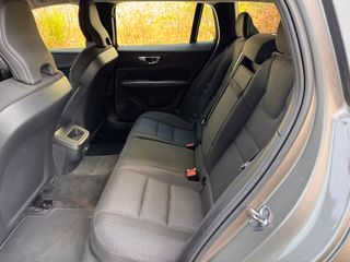Volvo V60 2.0D 150CV D3 MANUAL