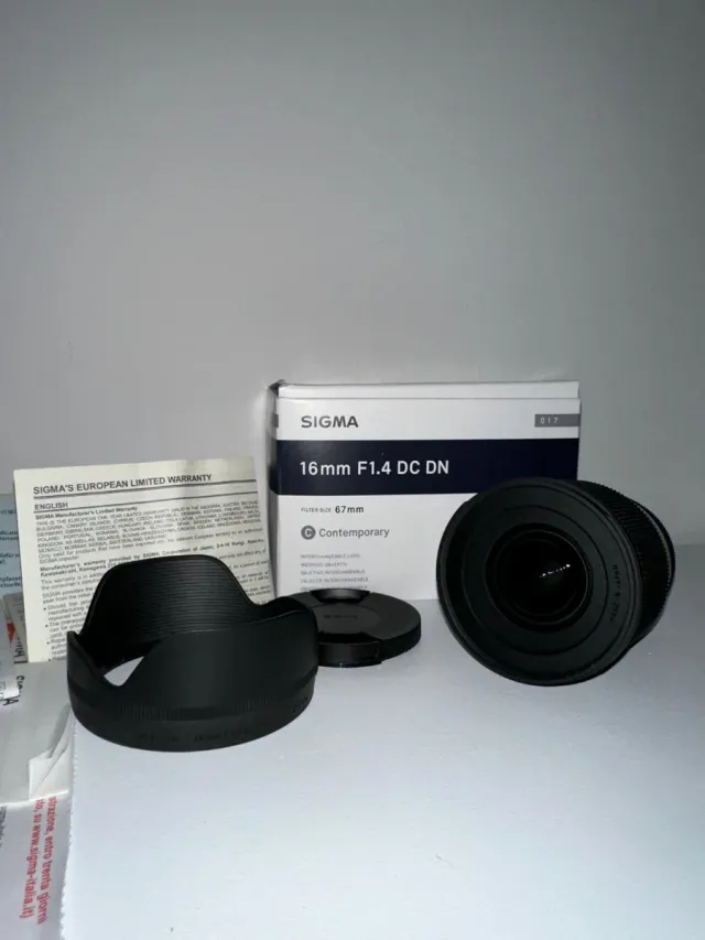 Sigma 16mm f/1.4 DC DN Sony E-mount