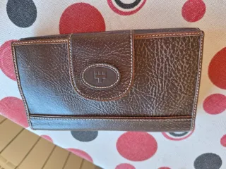 Billetera  marrón de mujer