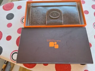 Billetera  marrón de mujer