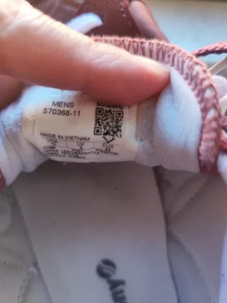 Saucony Jazz granates talla 44