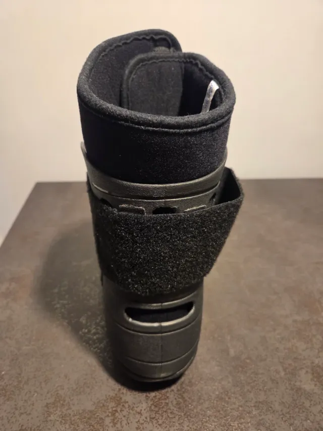 Bota Walker Ortopédica Corta Talla M