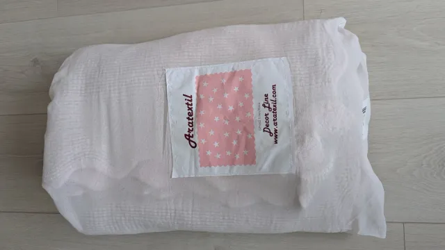 Alfombra infantil estrellas rosa