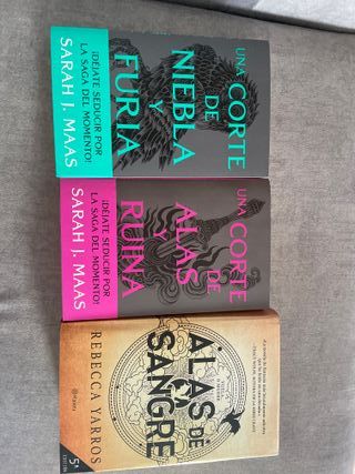 Alas de sangre (Empíreo 1) y ACOTAR 2 y 3