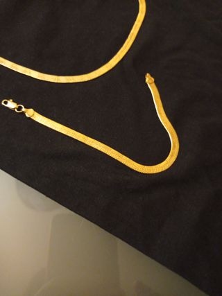 Gargantilla y pulsera chapada en oro o dorado 