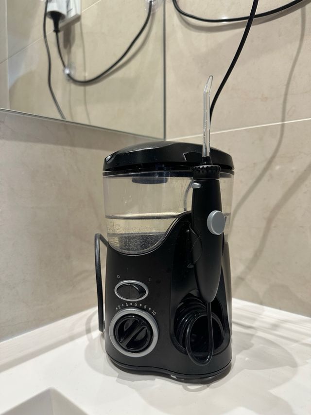 Irrigador Waterpik Negro