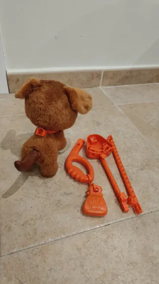 Perro de paseo FurReal Juguete
