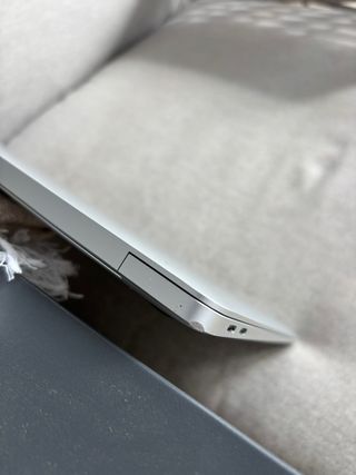 MacBook Air 13' 8GB RAM 256GB SSD. 2020