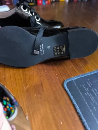 Zapatos negros Minelli Talla 35