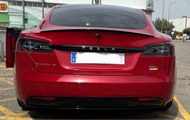 Tesla Model S 100D 2018