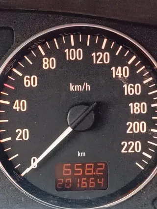 Opel Astra  2.0 TDI 2004