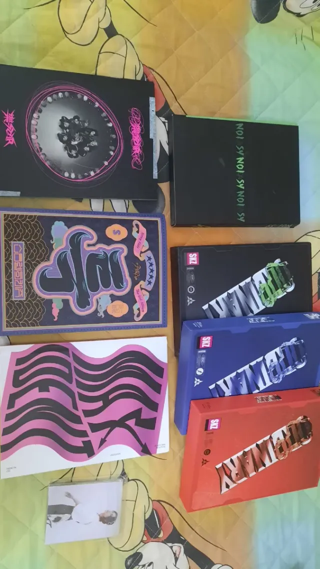 7 CD Album Stray Kids