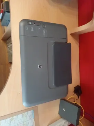 Impresora HP DeskJet 1050A Print scan Copy