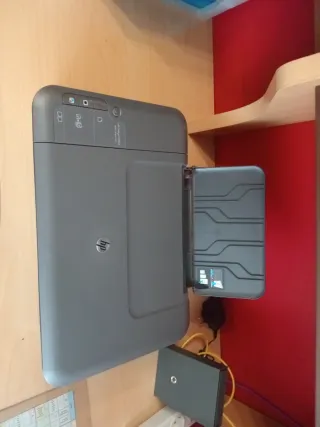 Impresora HP DeskJet 1050A Print scan Copy