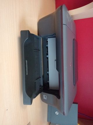 Impresora HP DeskJet 1050A Print scan Copy