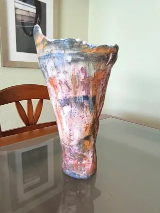 Jarrón artesanal multicolor