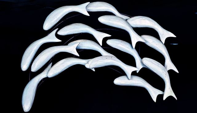 Peces de madera decorativos