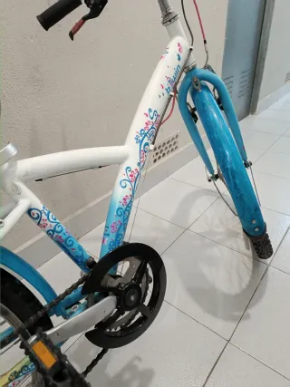 Bicicleta infantil niña