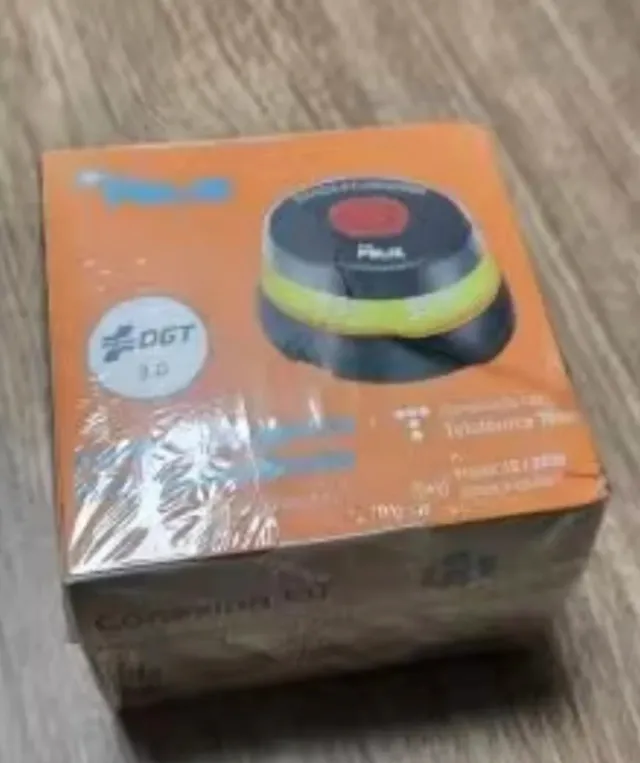 Kit Baliza de Emergencia LED V16 Homologada nueva 