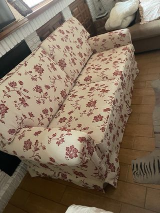 Sofá de 3 plazas con estampado floral