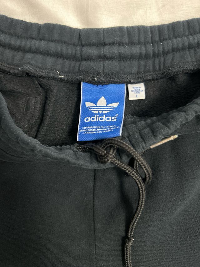 Chándal Adidas Retro Negro y Rojo 