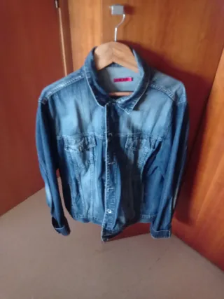 Chaqueta tejana azul