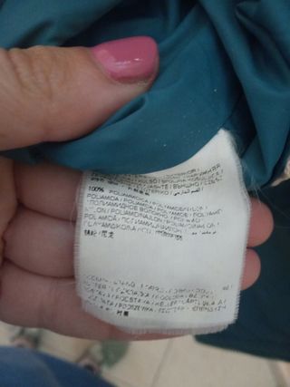 Giubbino con cappuccio blu/verde acqua