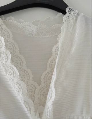 Conjunto bata y camisón blanco