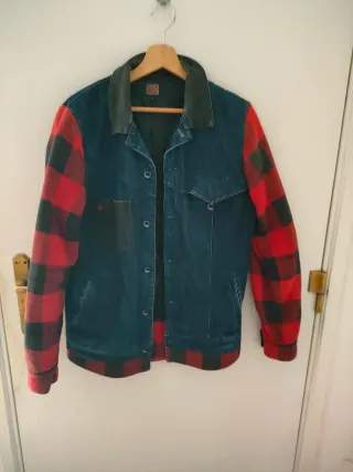 Chaqueta Volcom Vintage Jeans y Franela