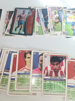 Lote 43 Cromos Fútbol Mundicromo 04/05