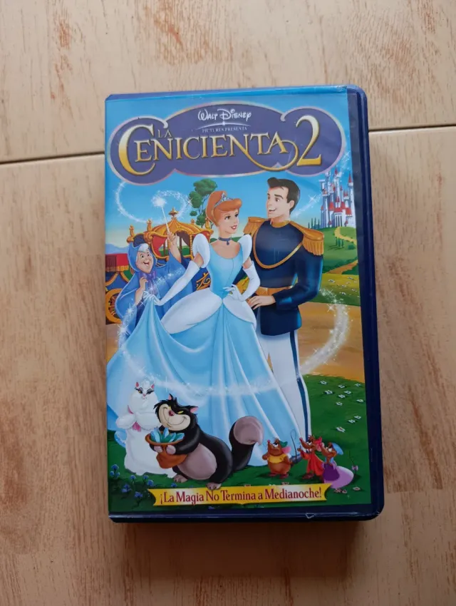 Cinta VHS La Cenicienta 2 Disney Español