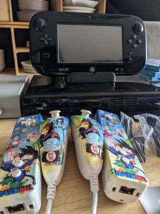 Nintendo Wii U Negra Completa