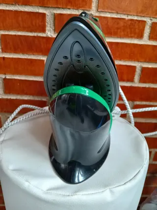 Plancha vapor inalámbrica 2200W