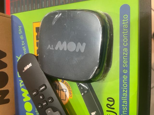 NOW TV Box con Telecomando e Alimentatore