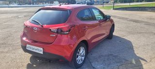 Mazda 2 2015