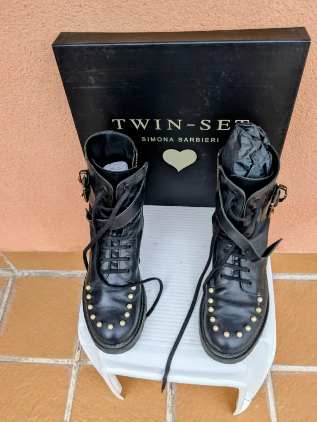 Botas Twin-Set Negras Tachuelas