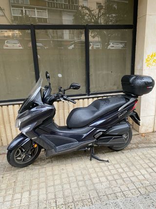 Kymco Grand Dink 300