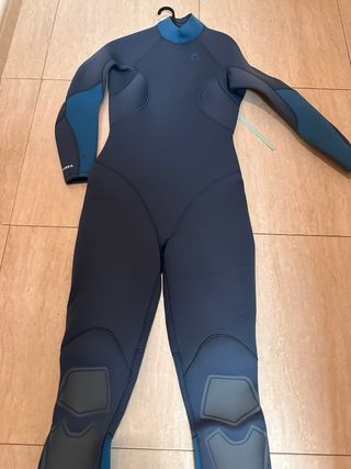 Traje de neopreno azul y negro talla M