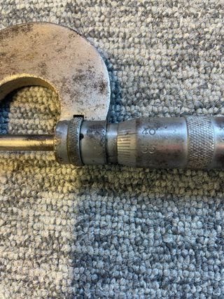 Micrómetro ZIUR 0-25mm